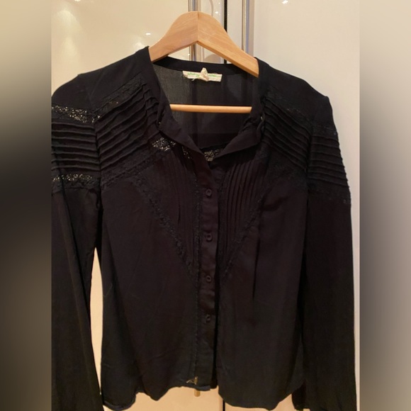 Flowy Boho Black Top - Picture 1 of 3